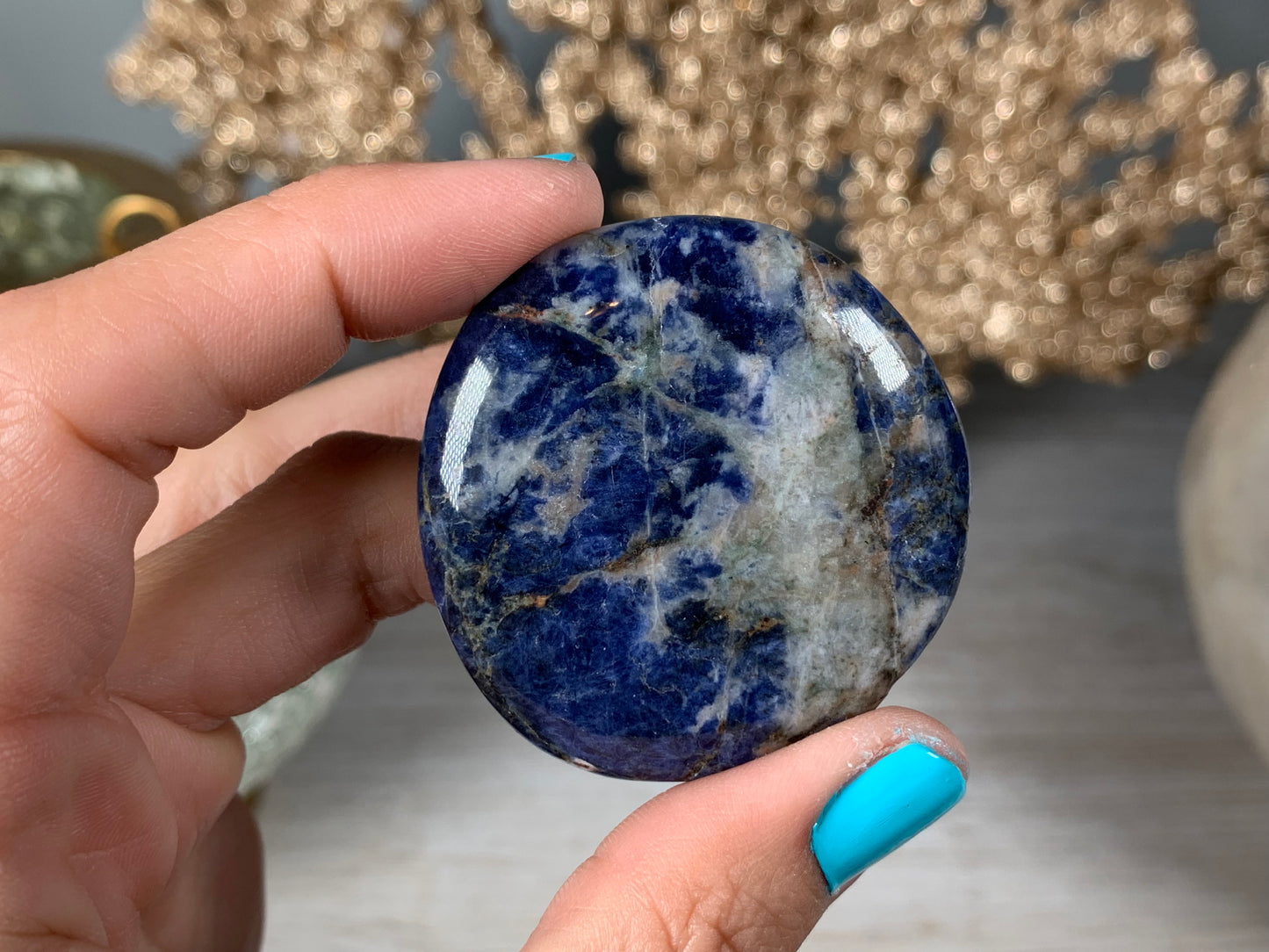 Flat Sodalite Palm Stone