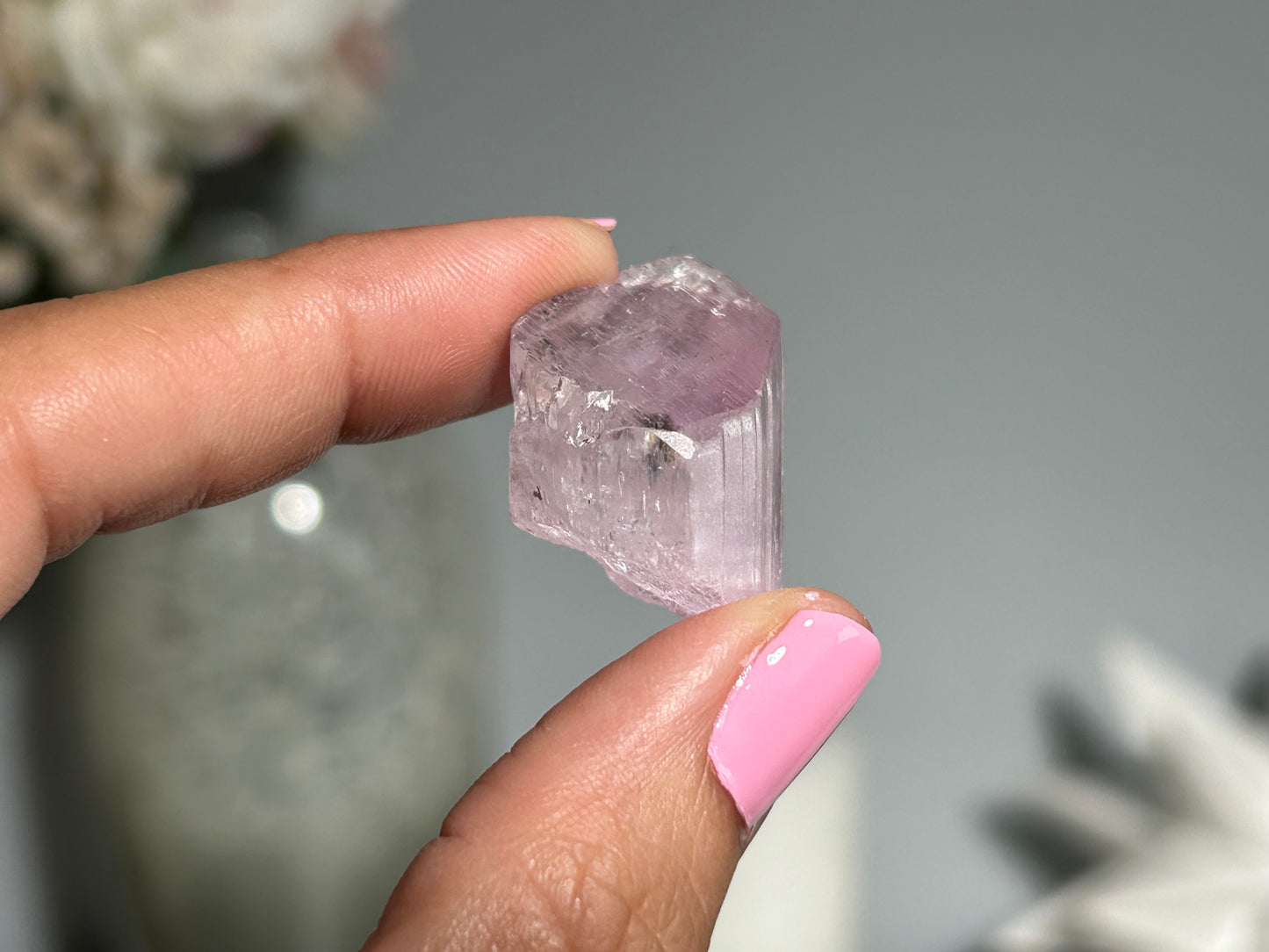 Natural Purple Kunzite Point (1", 25mm)