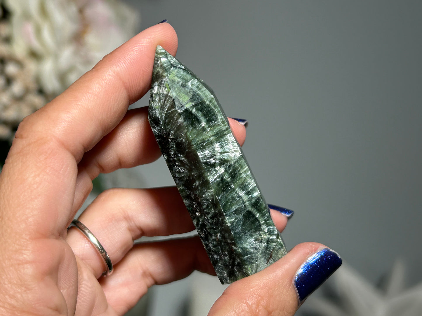 Seraphinite Tower (2.4", 61mm)