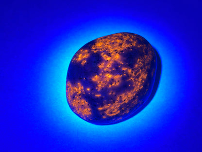 Yooperlite Pebble (1.9", 47mm)