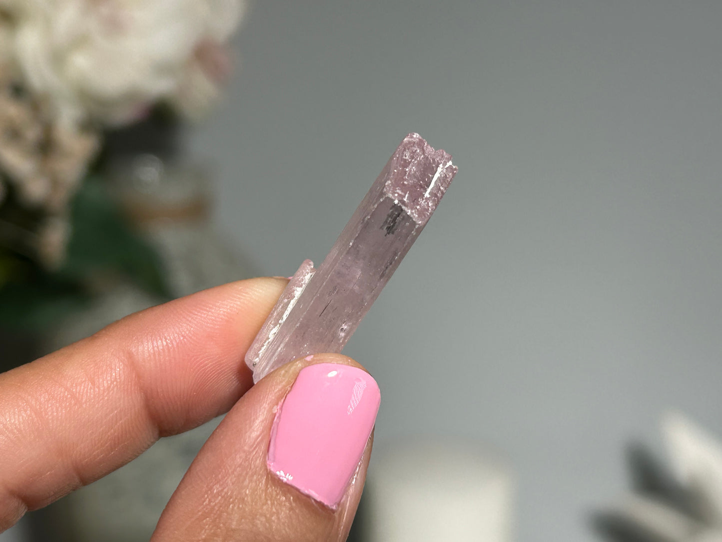 Natural Purple Kunzite Point (1.3", 34mm)