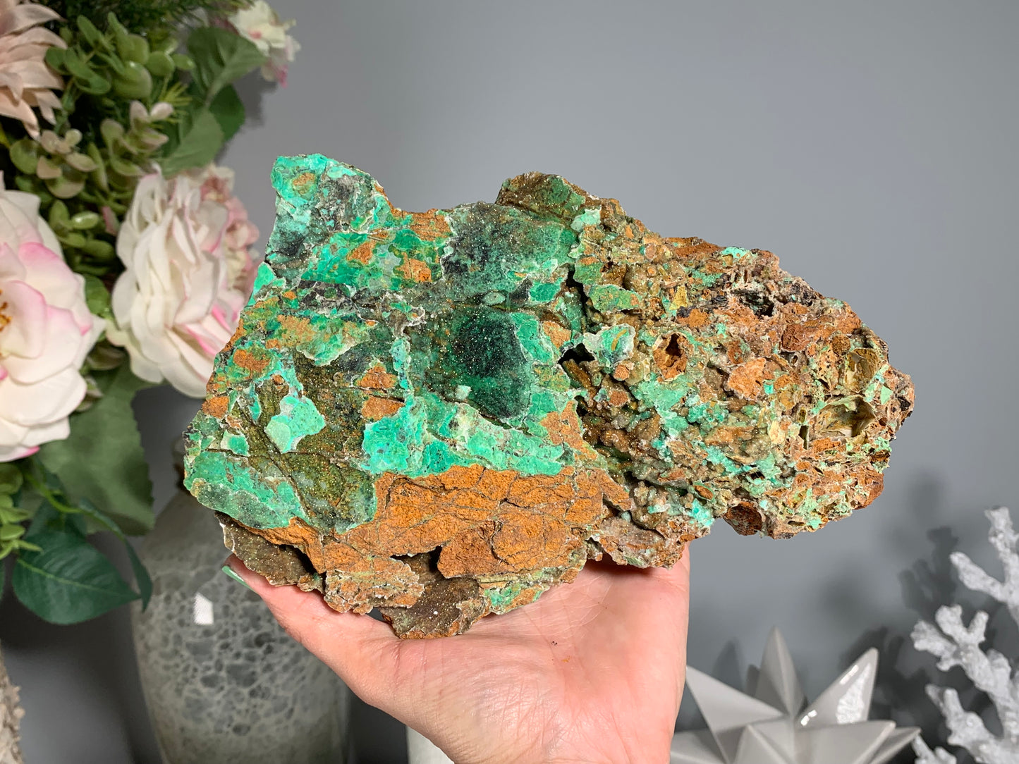 Druzy Chrysoprase (8.2", 208mm)