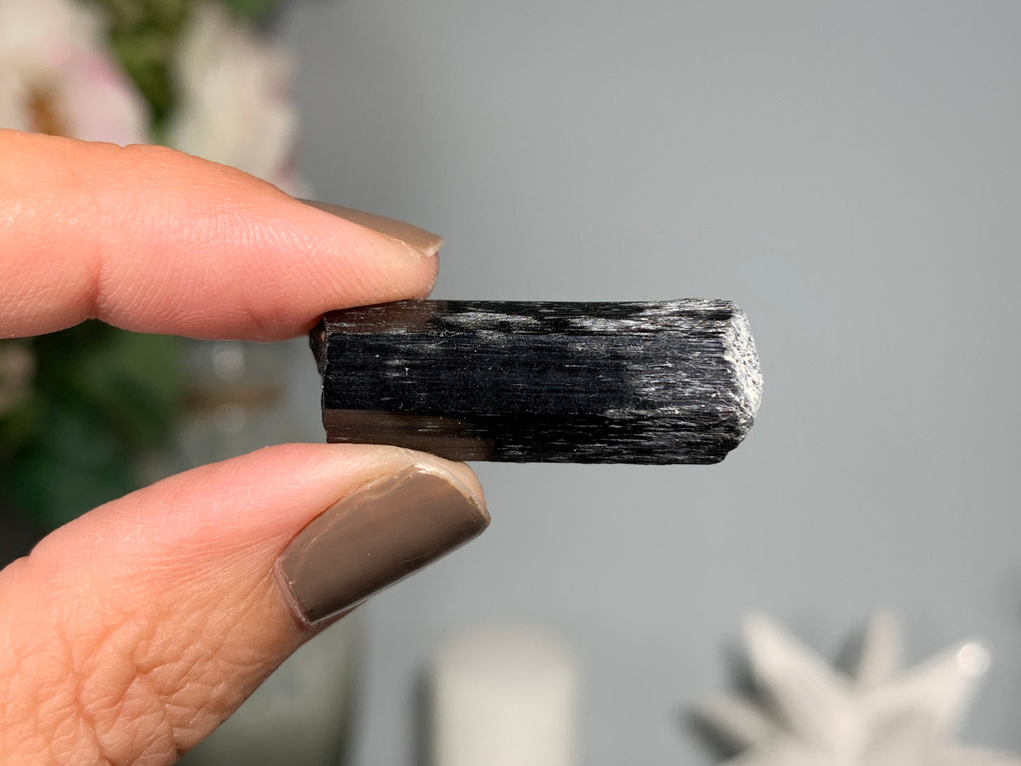 Natural Black Tourmaline (1.2", 31mm)