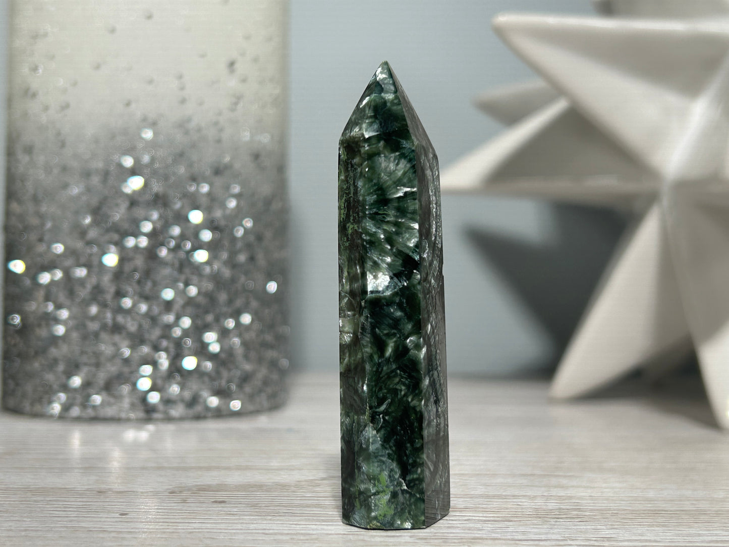 Seraphinite Tower (2.7", 69 mm)