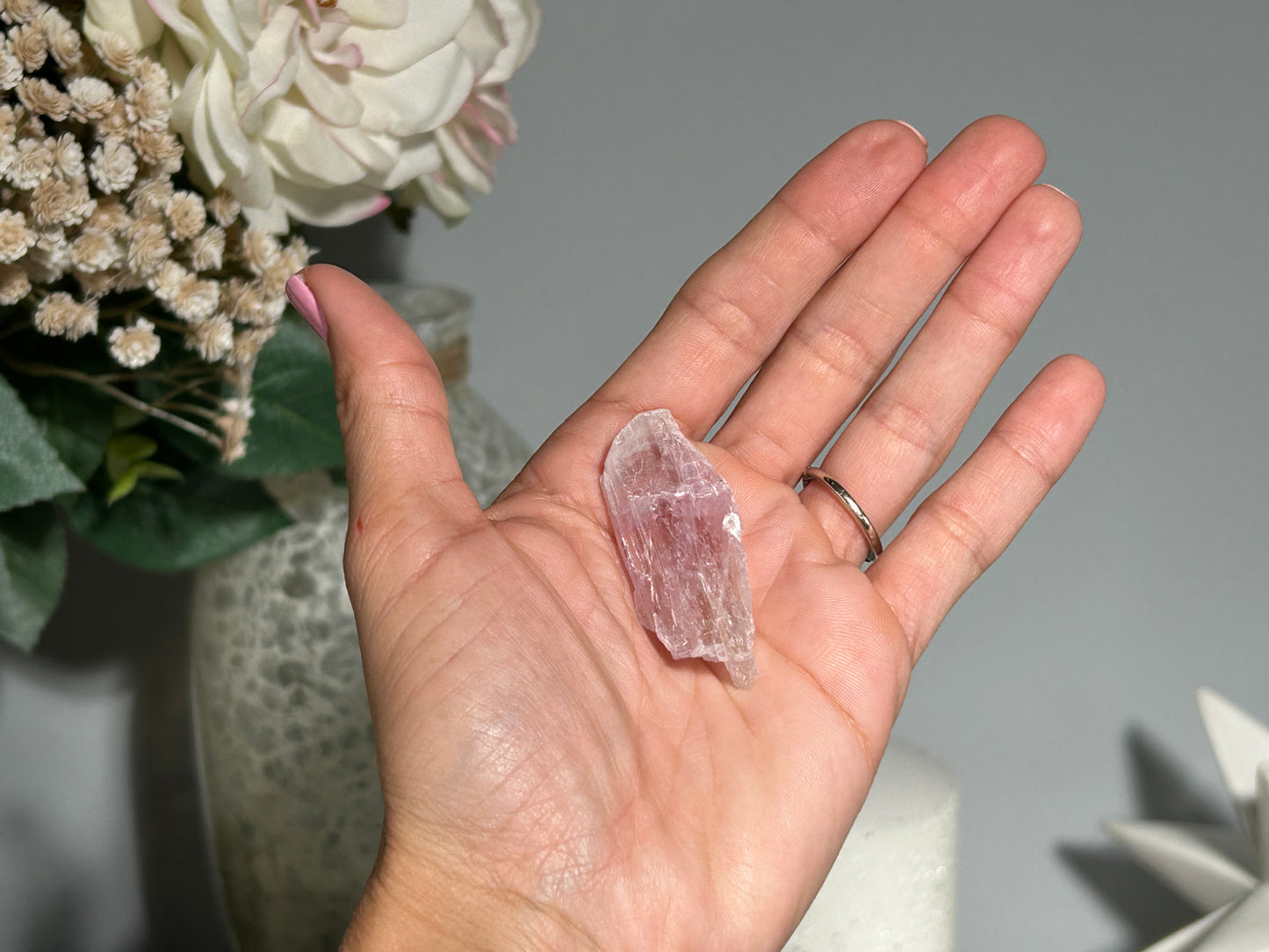 Natural Purple Kunzite Point (1.9", 48mm)