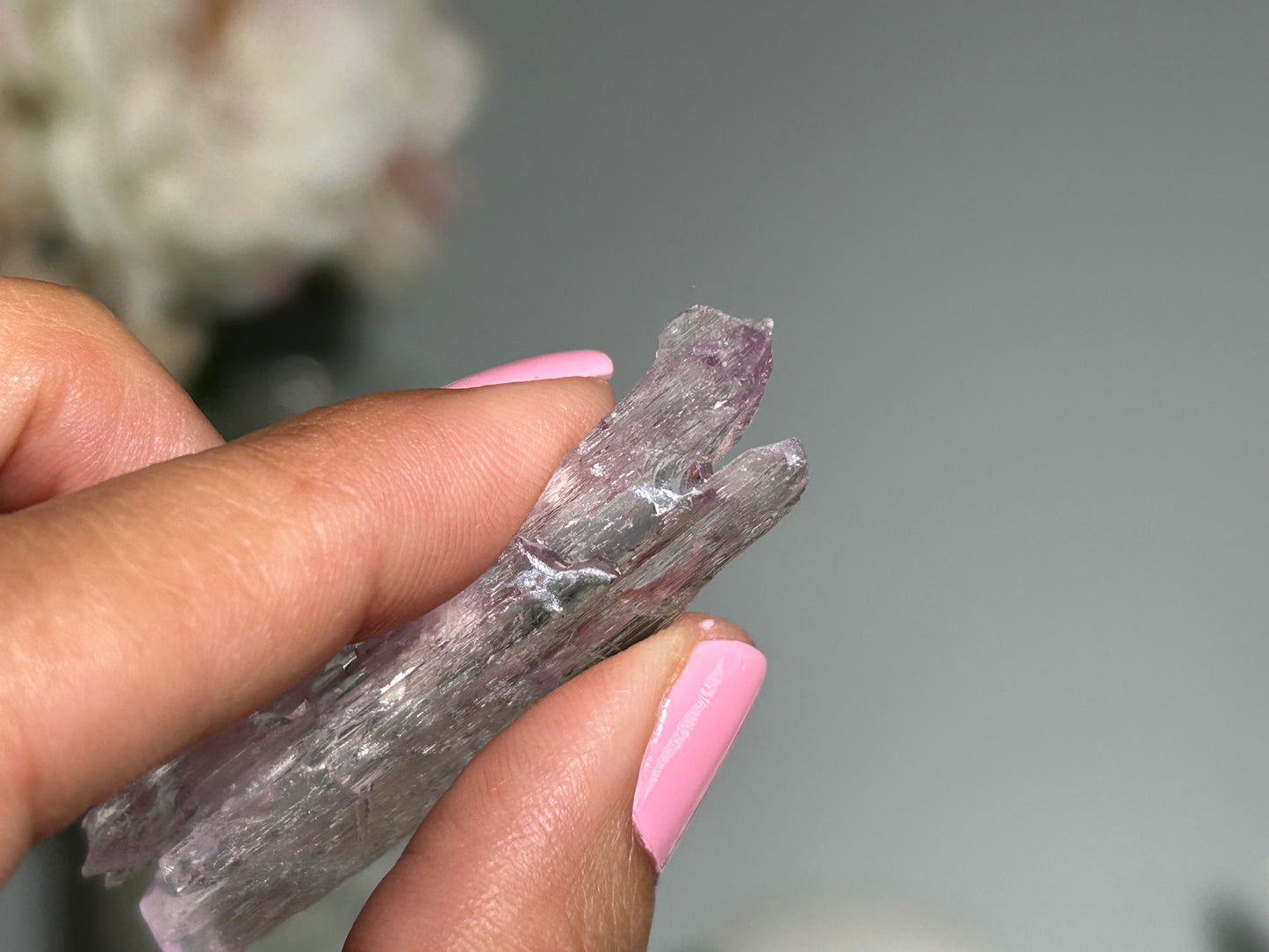 Natural Purple Kunzite Point (2", 52mm)