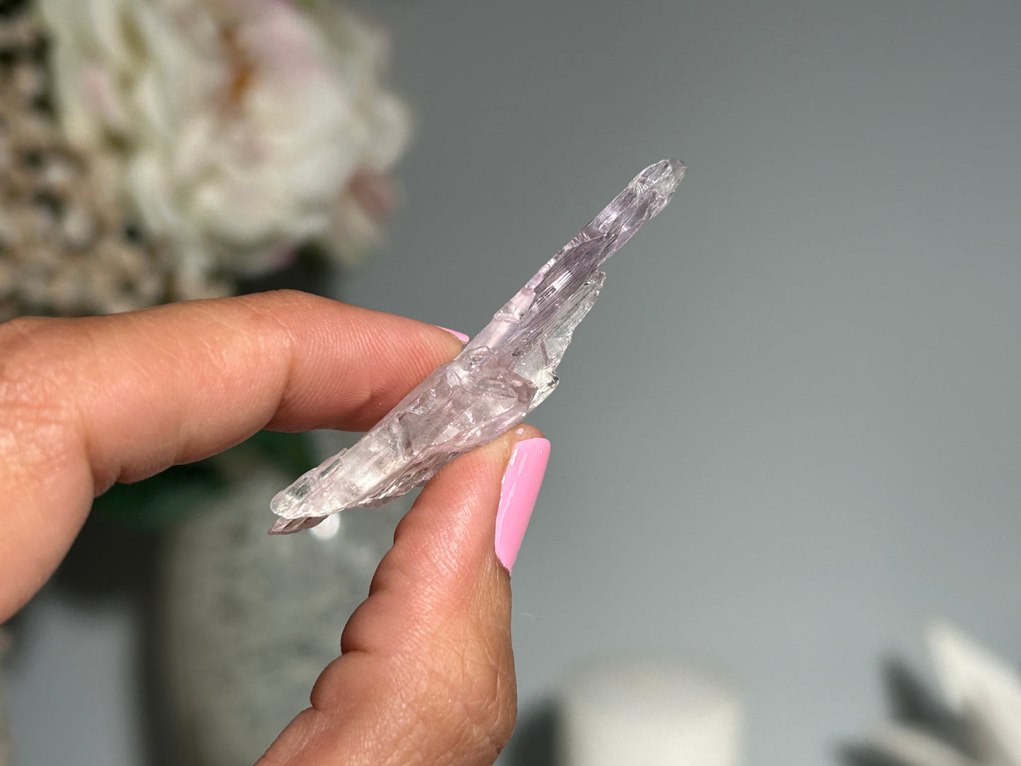 Natural Purple Kunzite Point (2.2", 55mm)