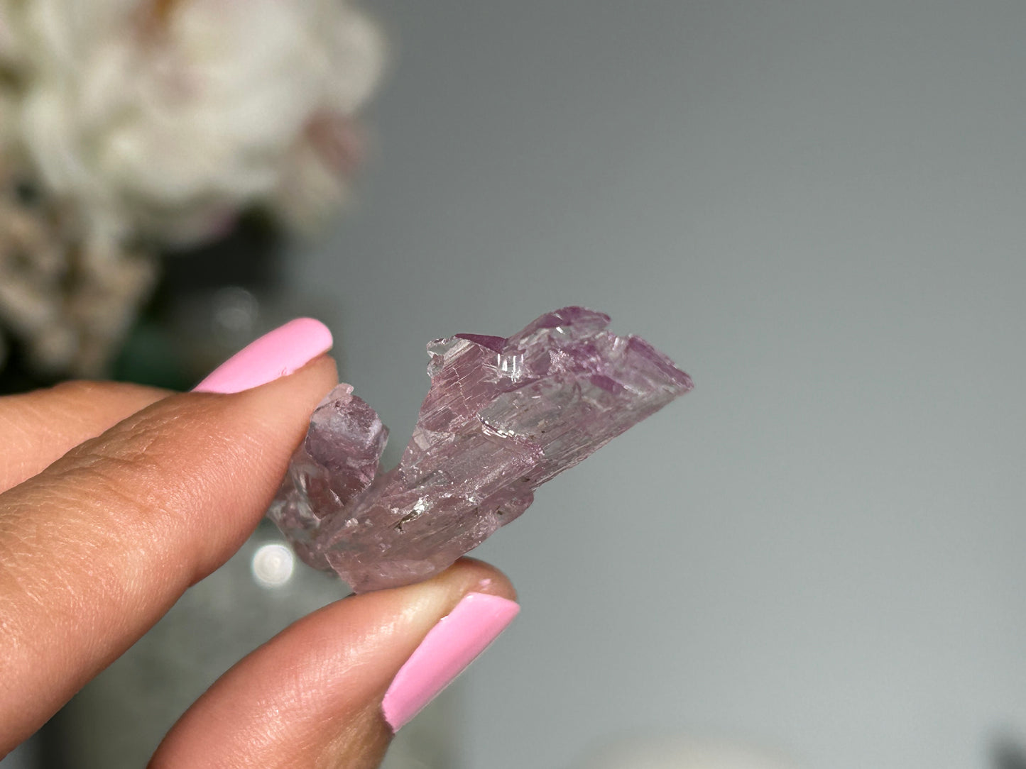 Natural Purple Kunzite Point (2.2", 55mm)