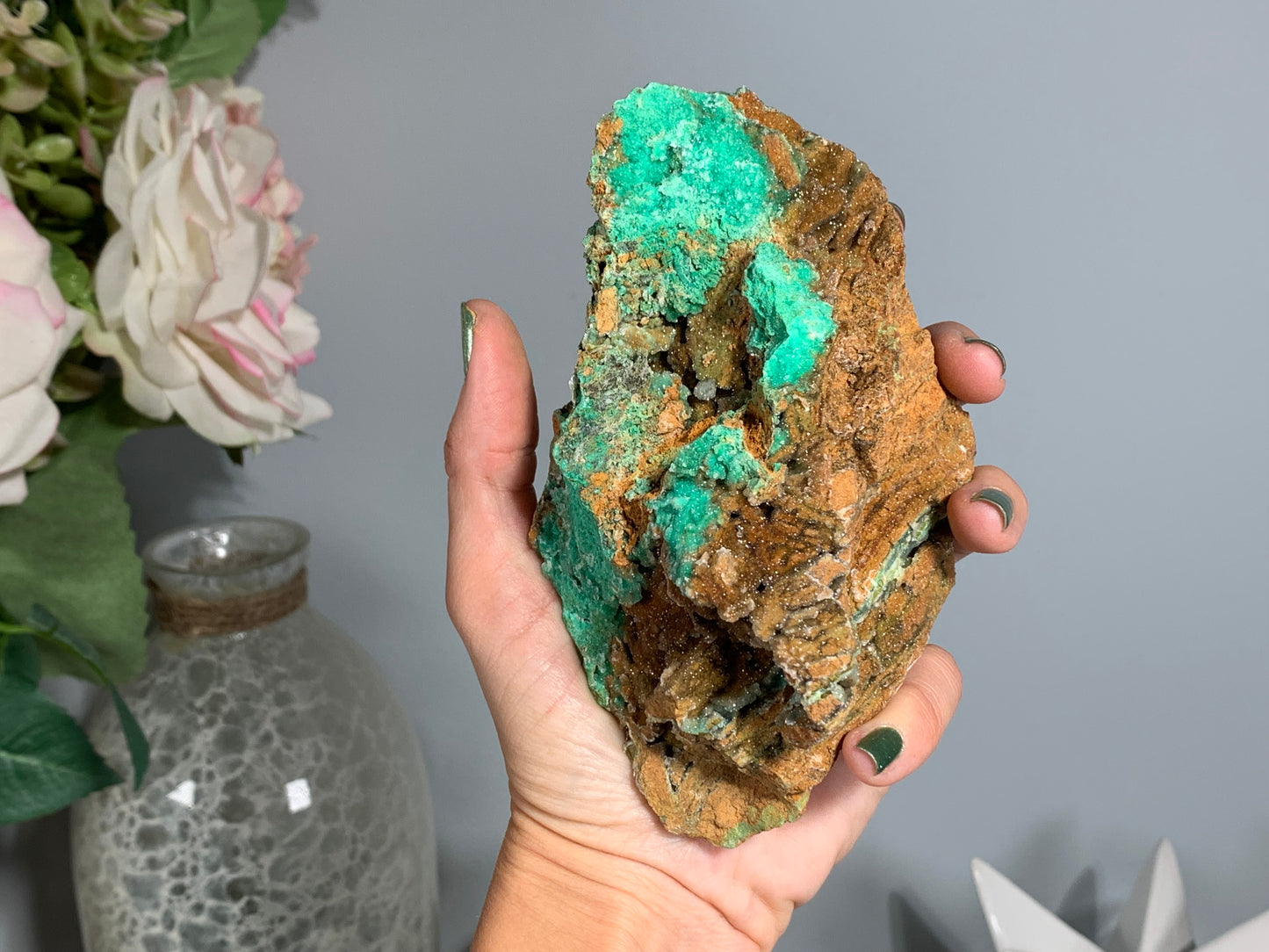 Druzy Chrysoprase (5.4", 136mm)