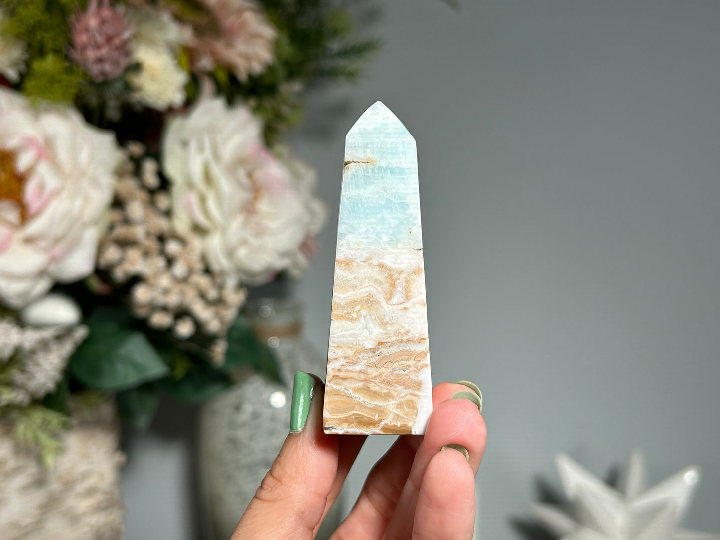 Caribbean Calcite Tower (3", 76mm)