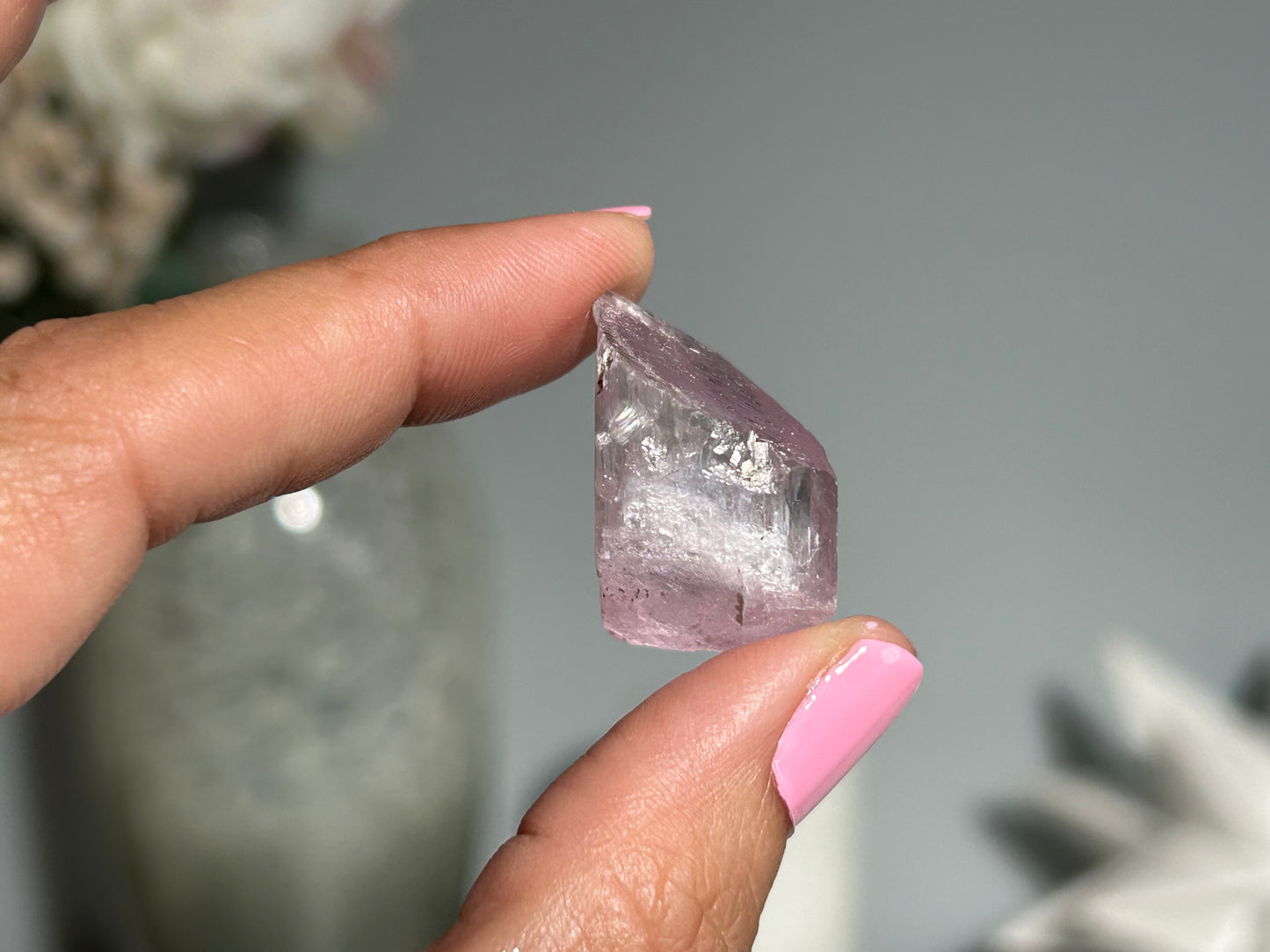 Natural Purple Kunzite Point (1", 25mm)