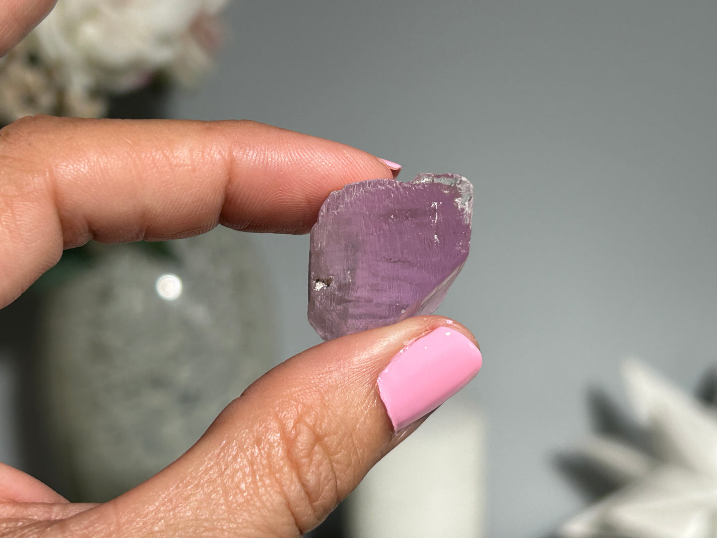 Natural Purple Kunzite Point (1", 25mm)