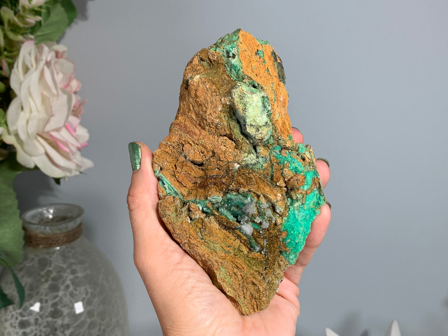 Druzy Chrysoprase (5.4", 136mm)