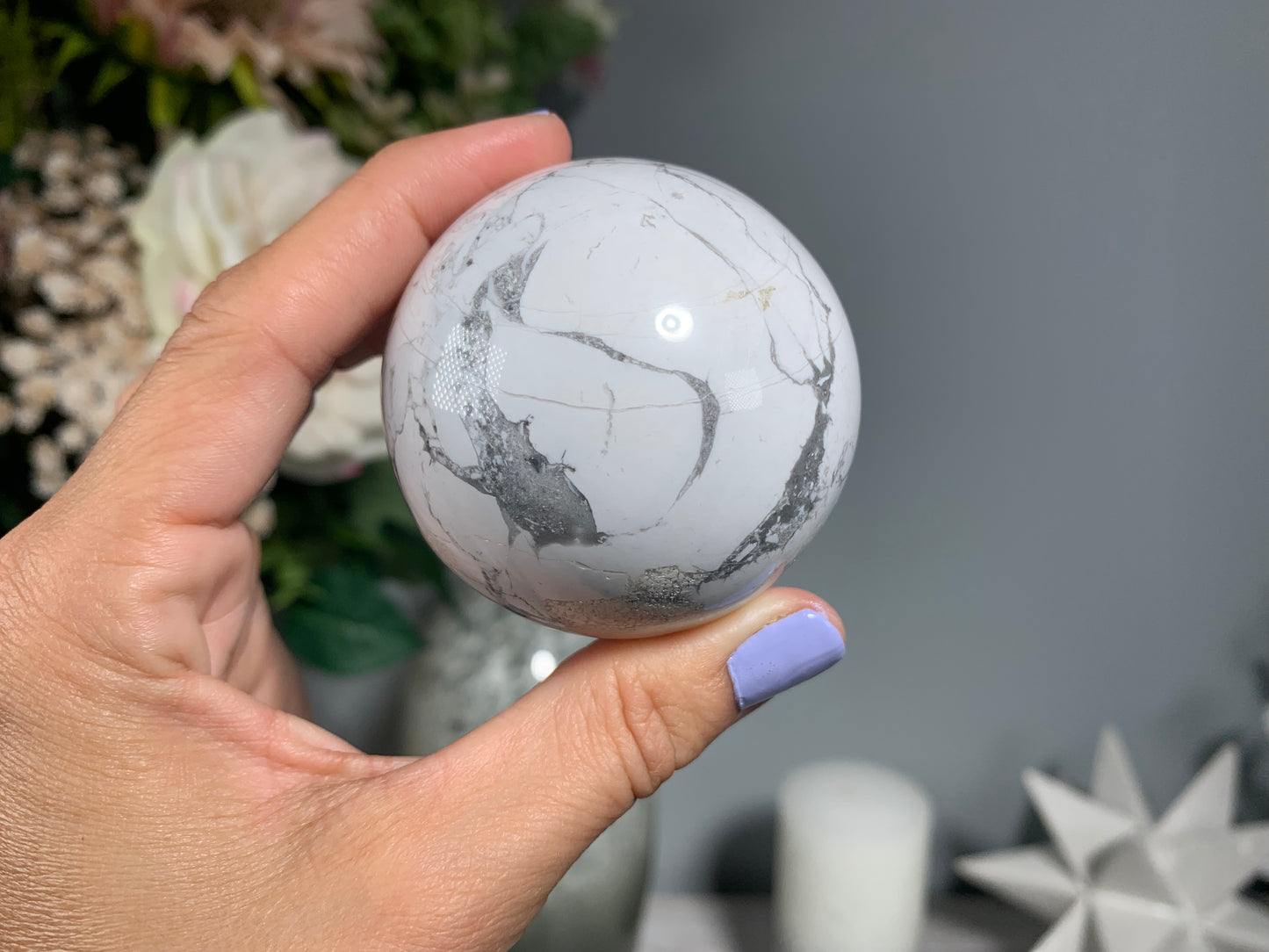 White Howlite Sphere (2.2" 56 mm)