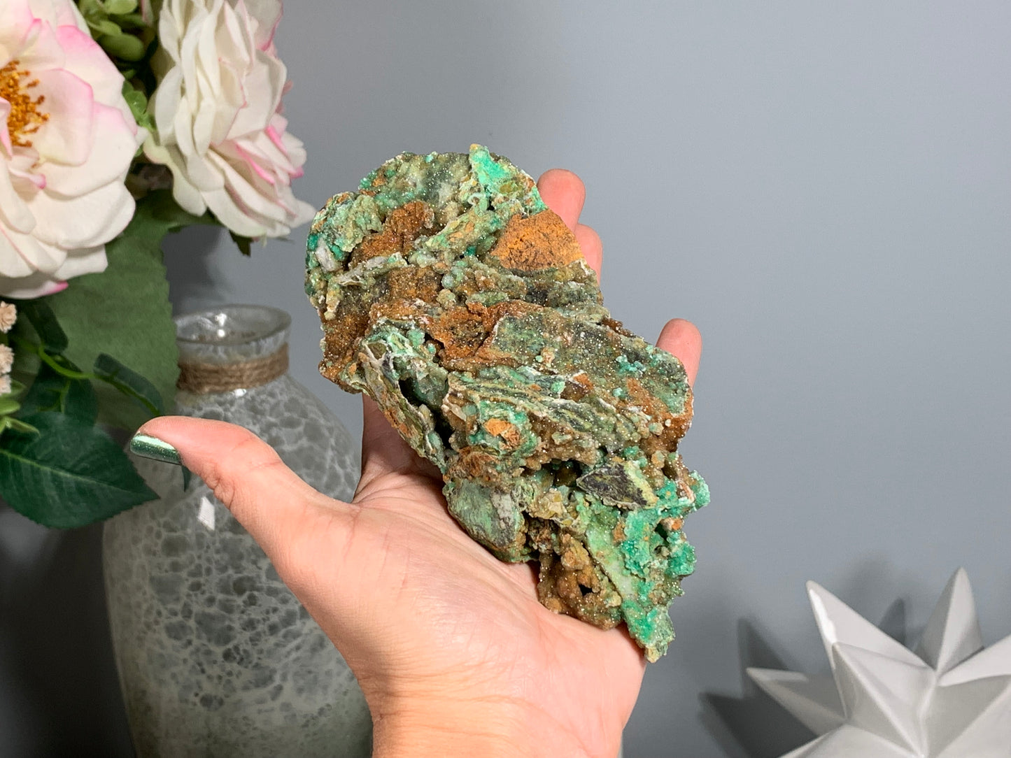 Druzy Chrysoprase (5.4", 136mm)