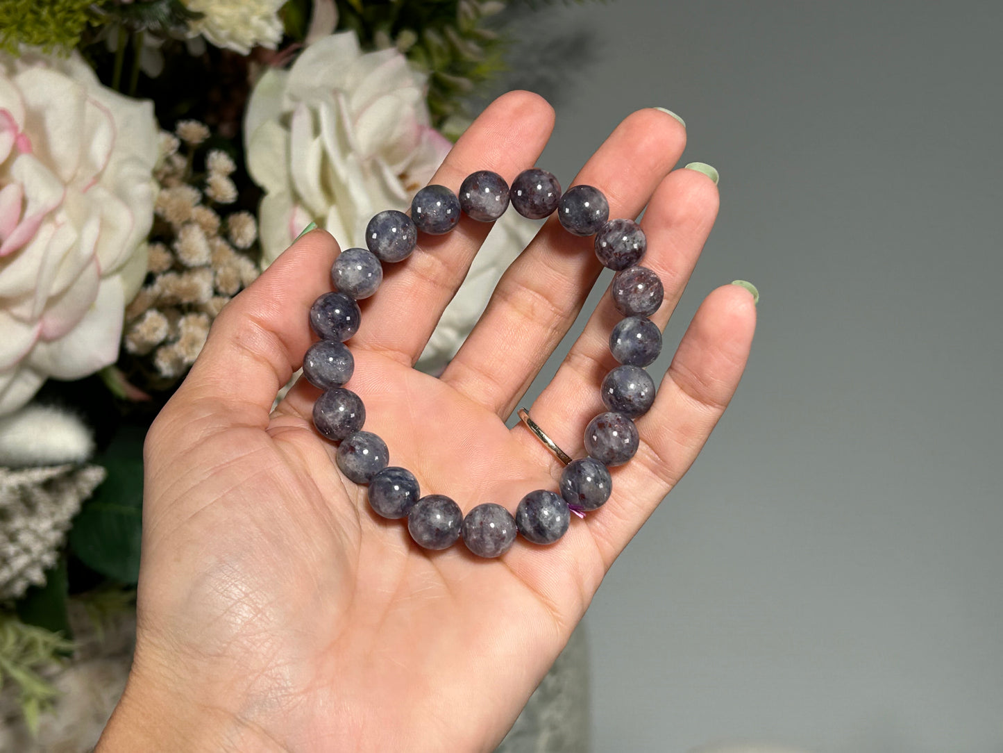 10mm Iolite Bracelet