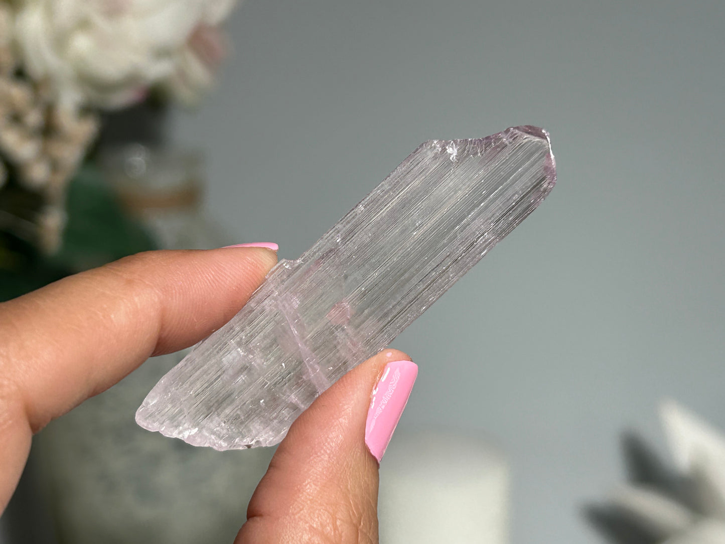 Natural Purple Kunzite Point (2.5", 64mm)