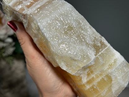 Tri-Color Calcite (8.7", 220mm)