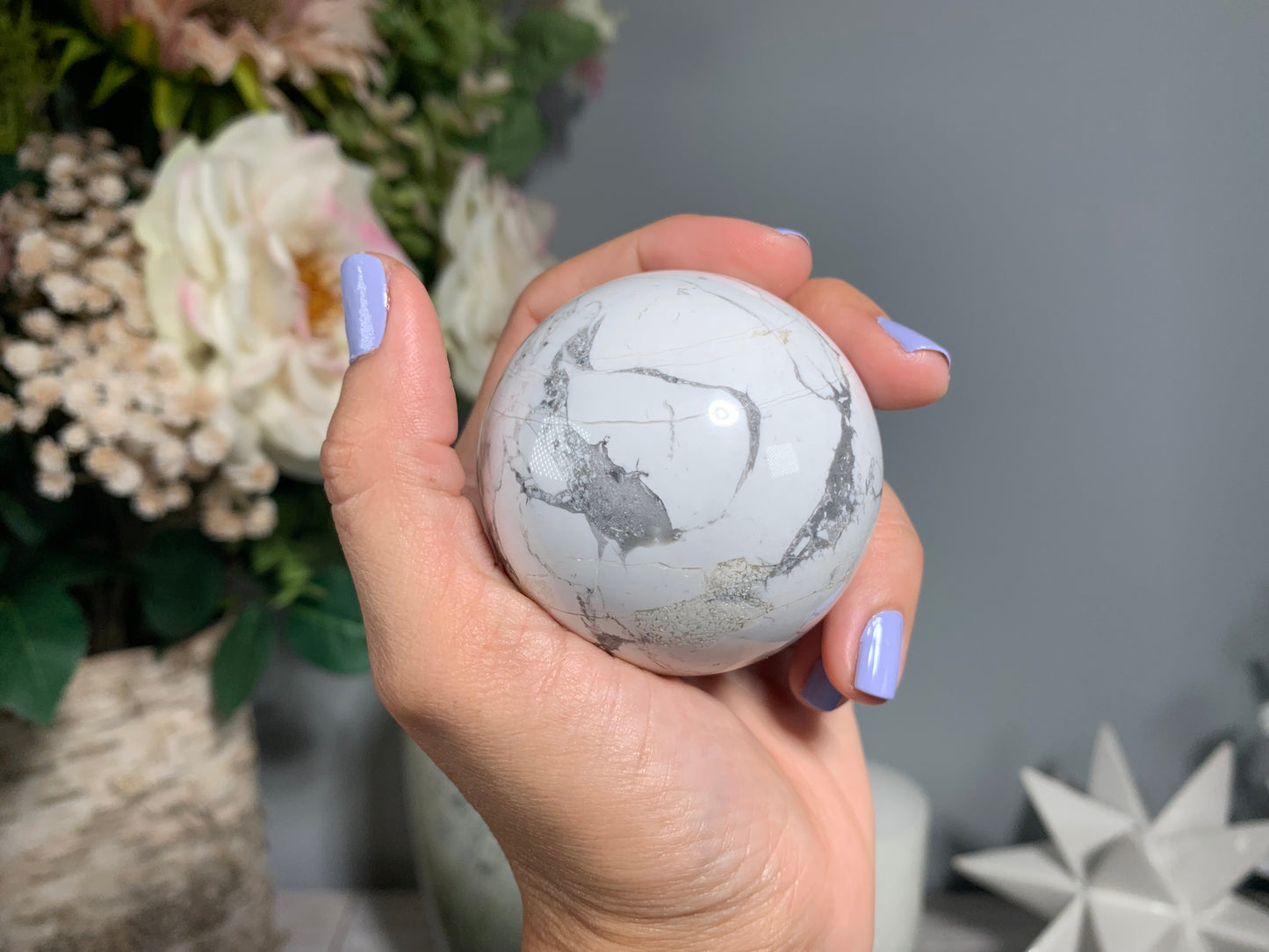 White Howlite Sphere (2.2" 56 mm)