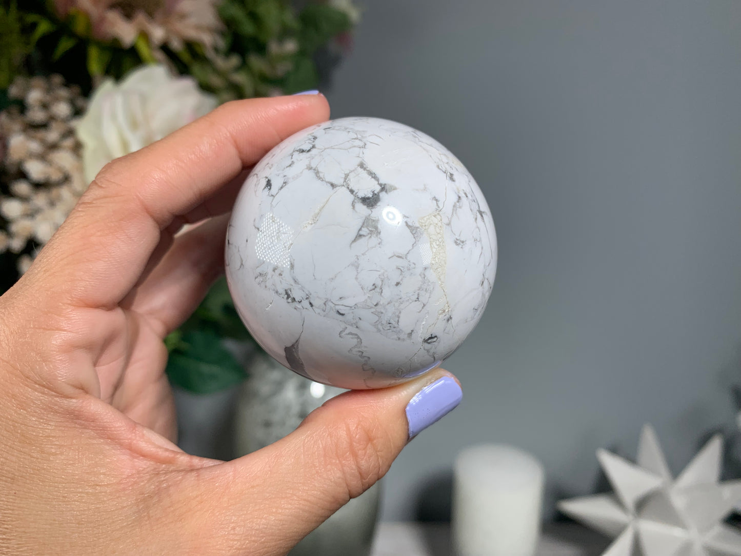 White Howlite Sphere (2.2" 56 mm)