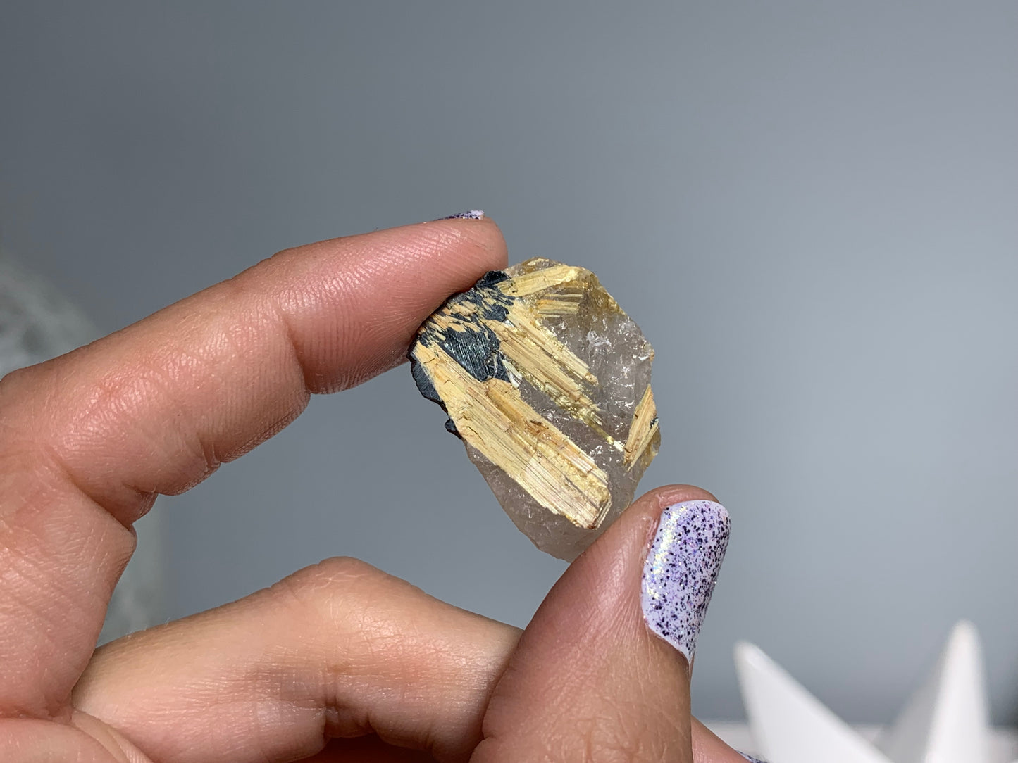 Gold Rutile in Quartz (5-8 grams)