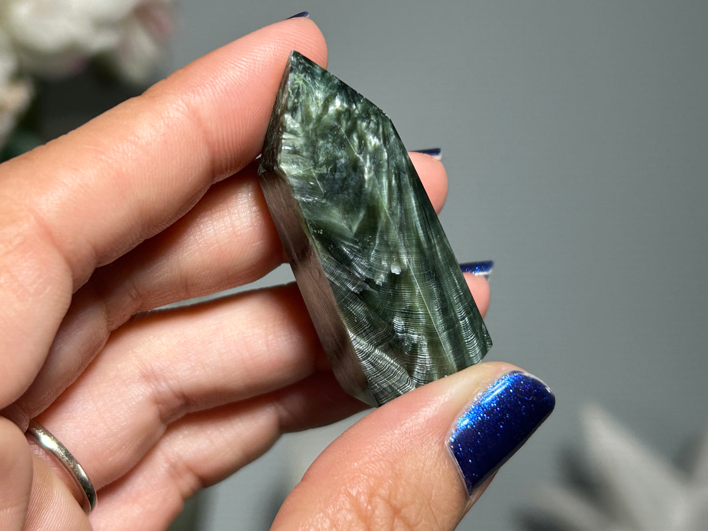 Seraphinite Tower (1.7", 42mm)