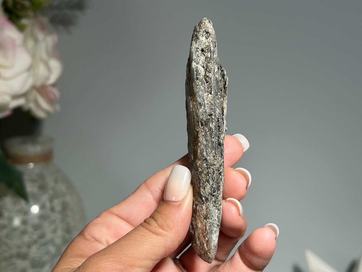 Blue Kyanite with Silver Sheen (4", 102mm)