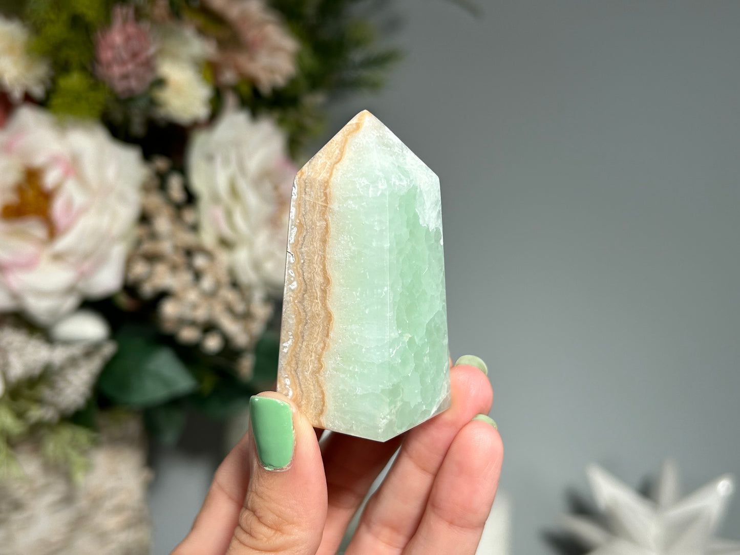 Caribbean Calcite Tower (2.5", 64mm)