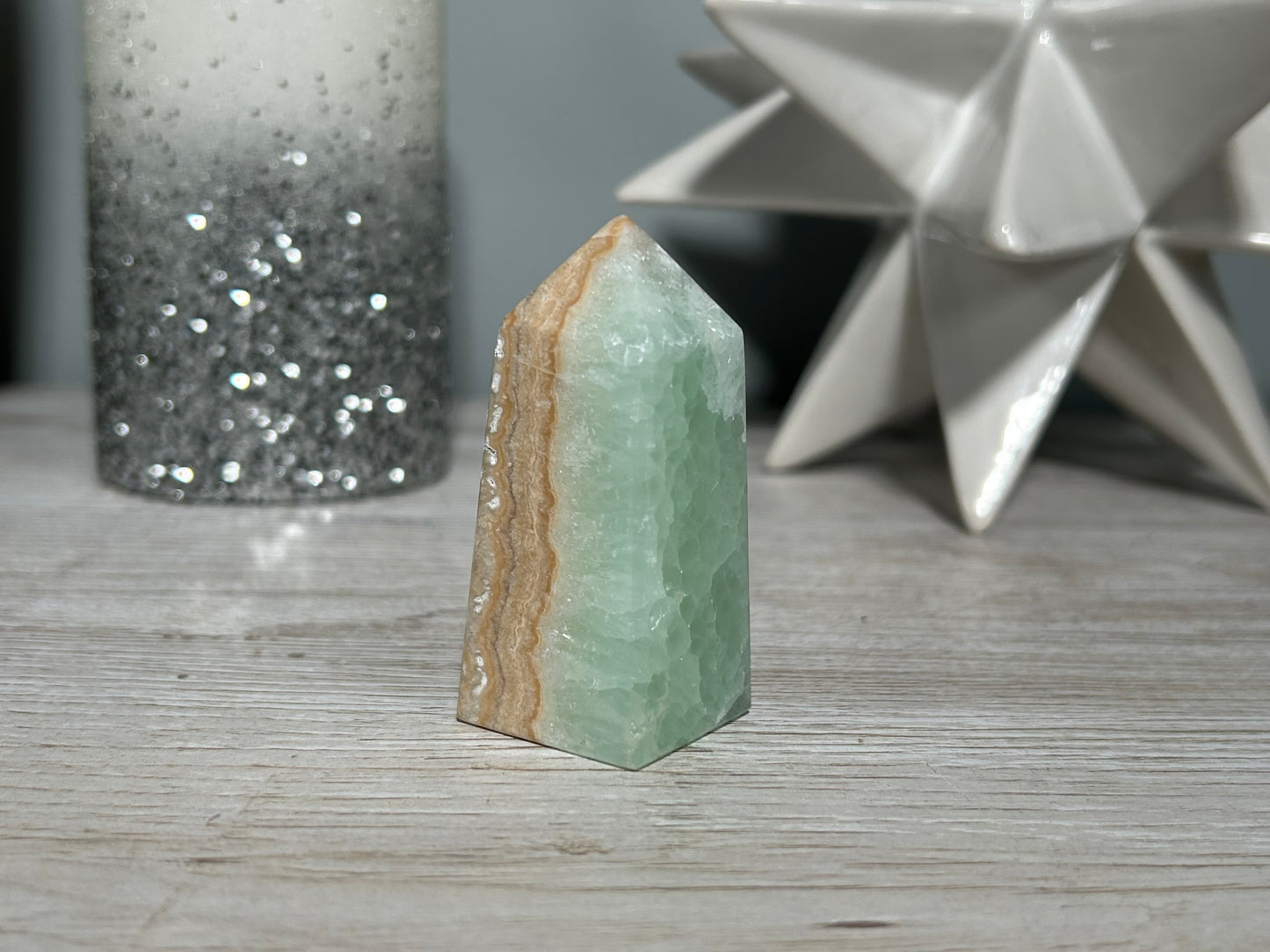 Caribbean Calcite Tower (2.5", 64mm)