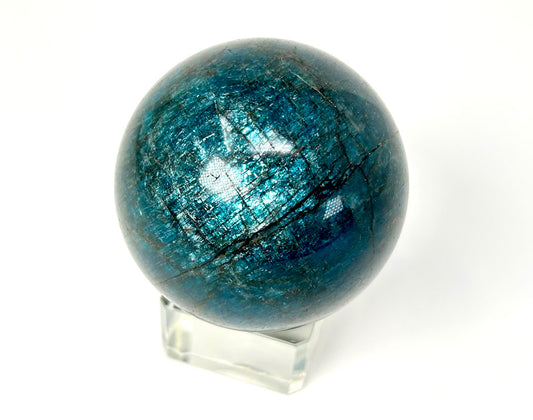 Apatite Sphere (2.6", 67mm)
