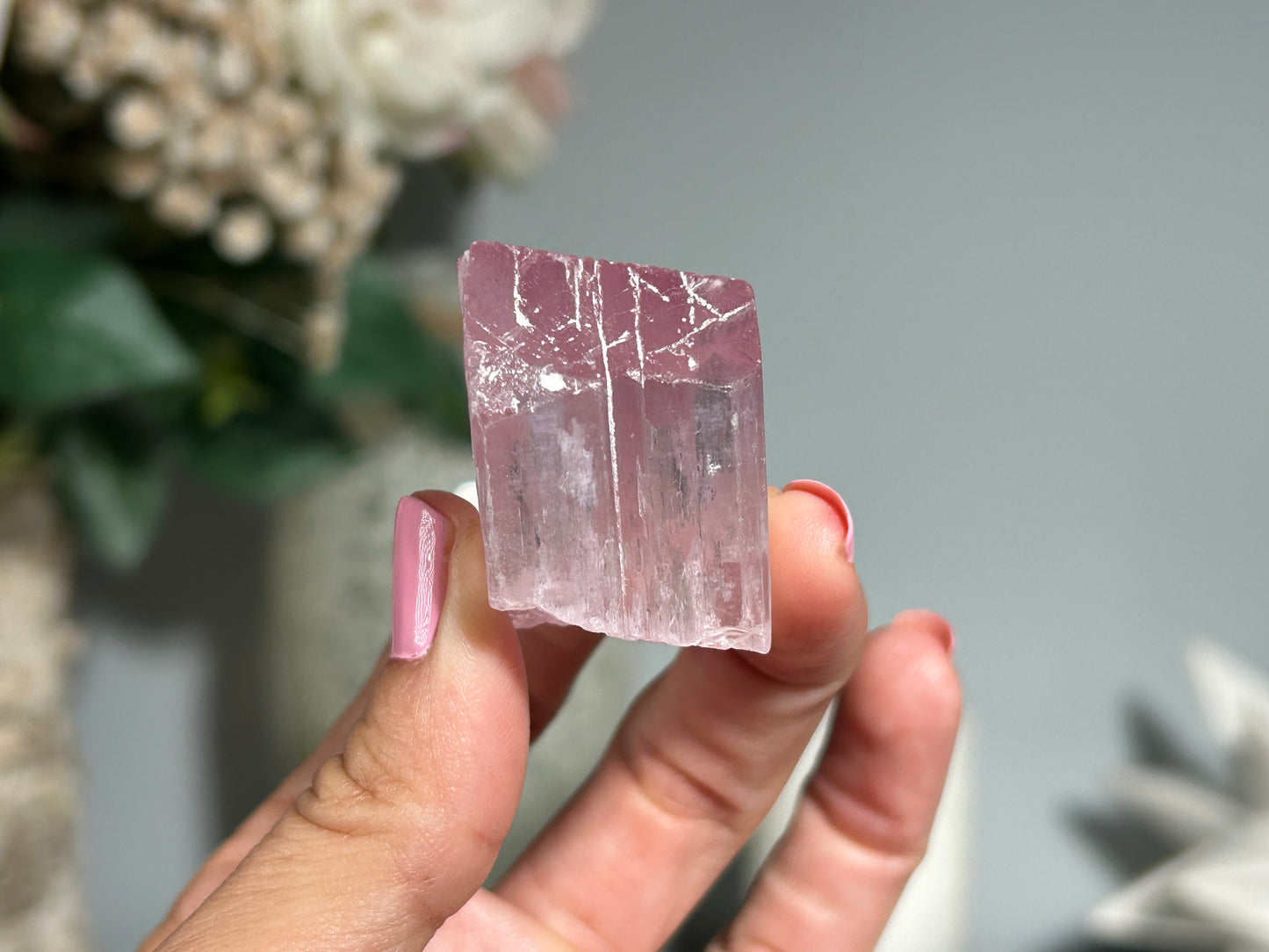 Natural Purple Kunzite Point (1.4", 35mm)