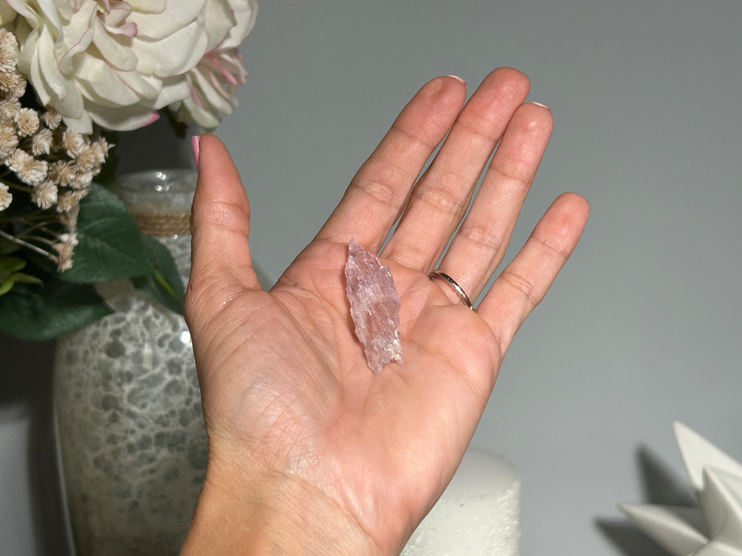 Natural Purple Kunzite Point (1.8", 46mm)