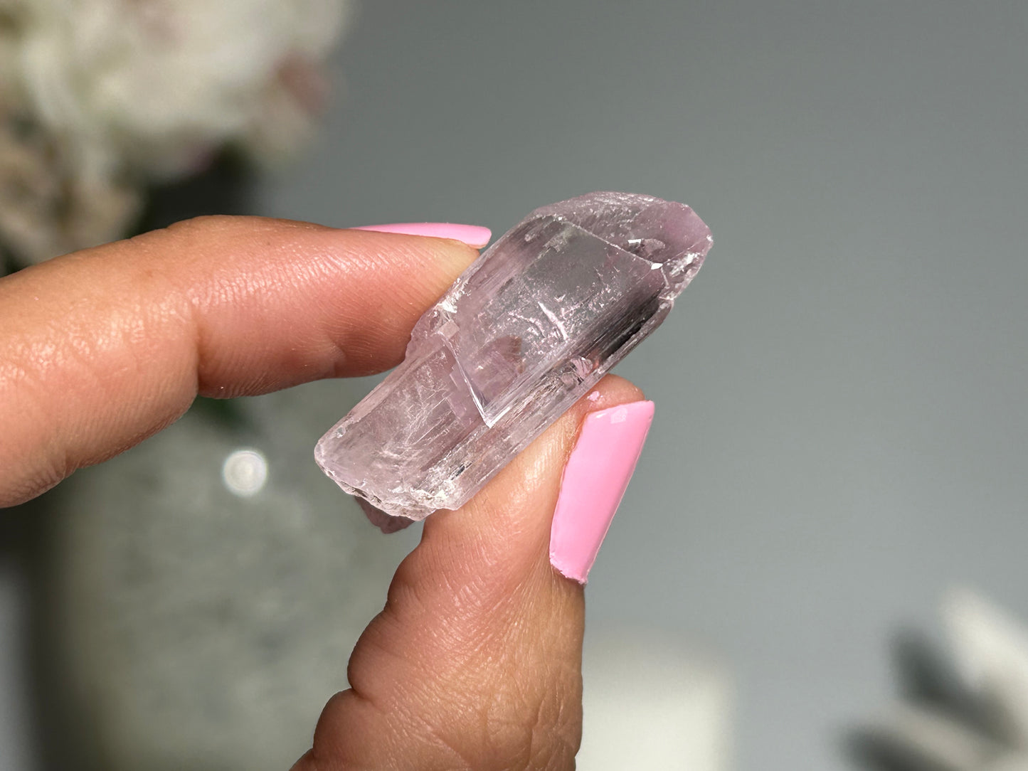 Natural Purple Kunzite Point (1.25", 32mm)