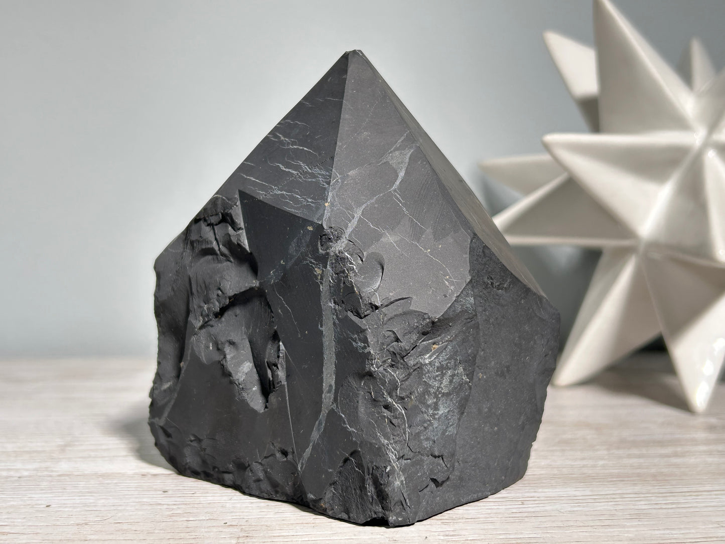 Shungite Half Raw Tower (4.6”, 117mm)