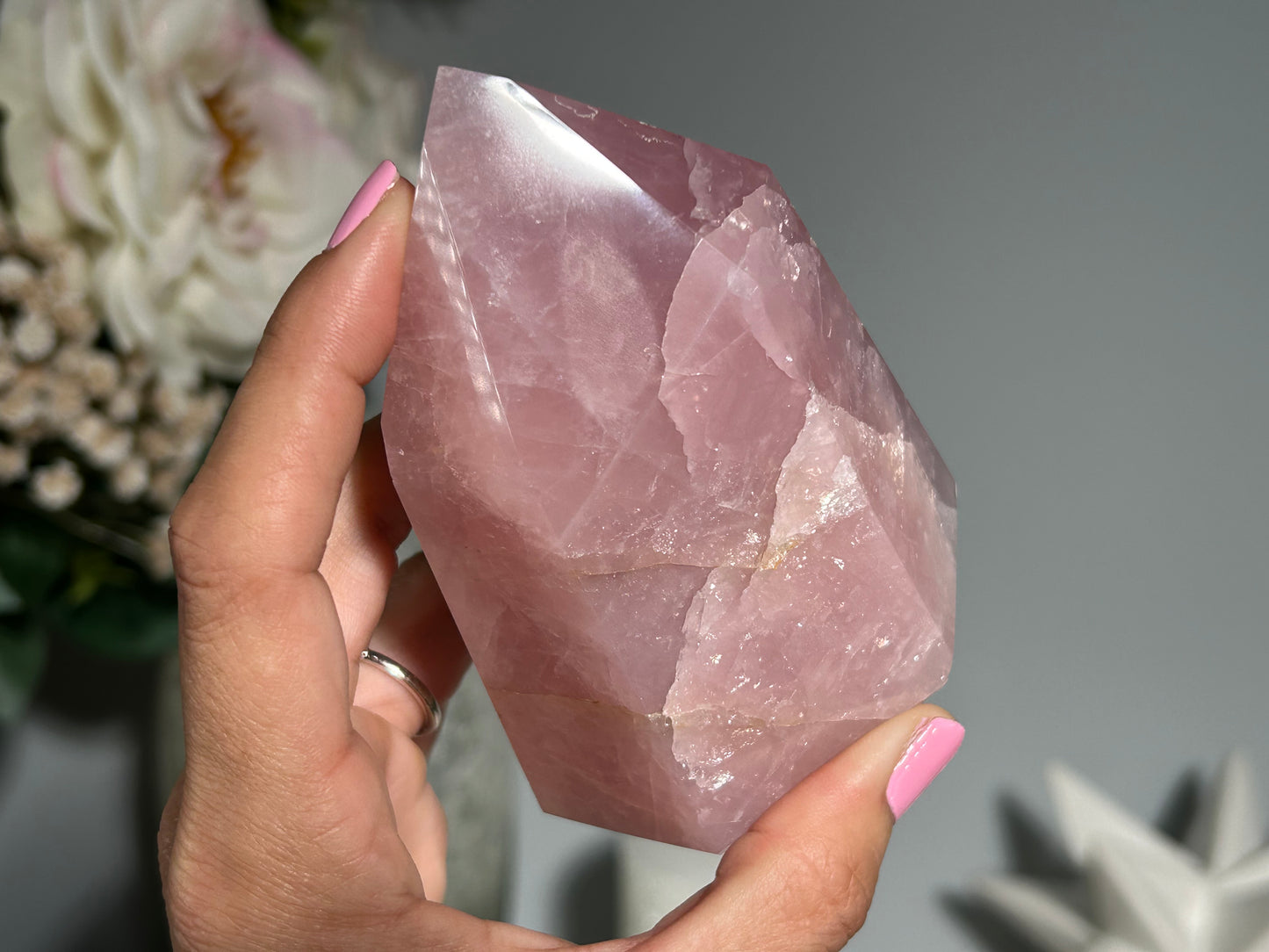 Rose Quartz Tower (3.8", 96mm)