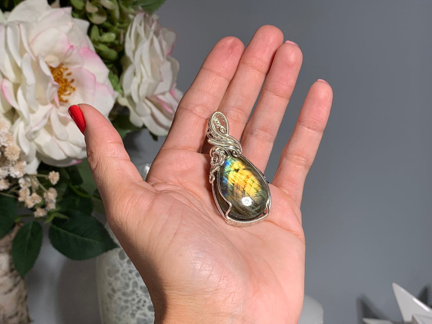 Wire Wrapped Labradorite Pendant (2.2" 56mm)