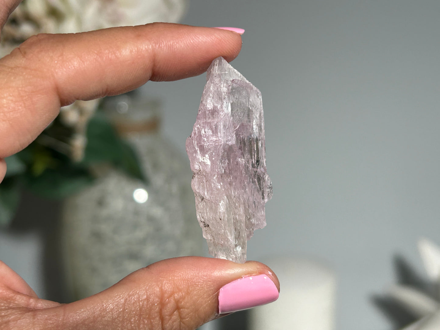 Natural Purple Kunzite Point (1.9", 48mm)