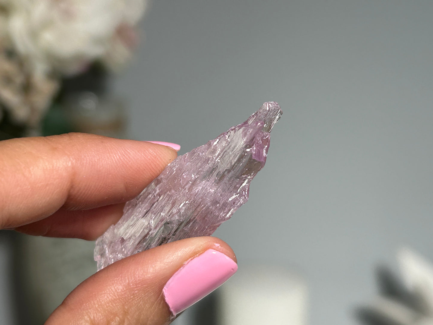 Natural Purple Kunzite Point (1.8", 46mm)