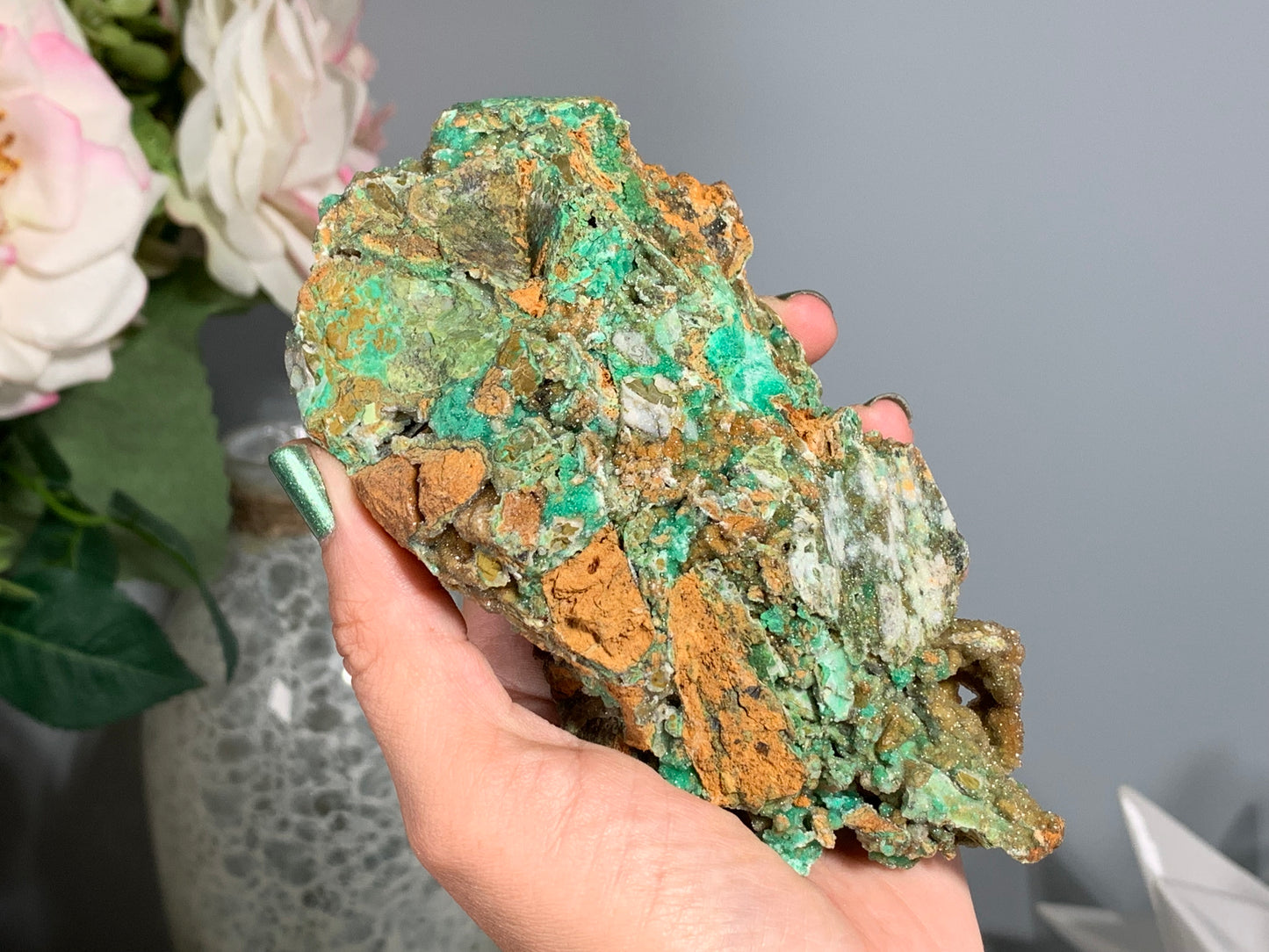 Druzy Chrysoprase (5.4", 136mm)