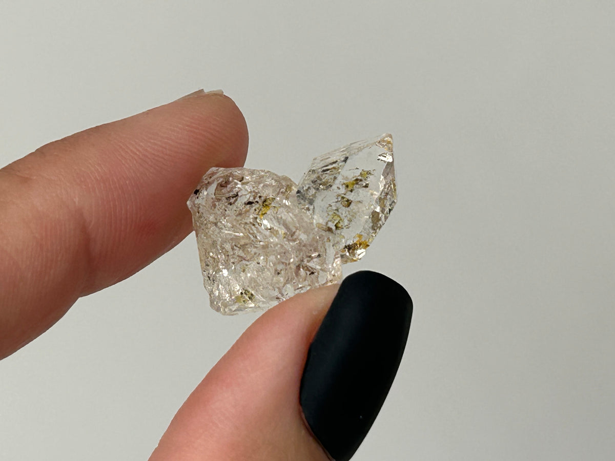 Petroleum Quartz (0.9", 23mm)