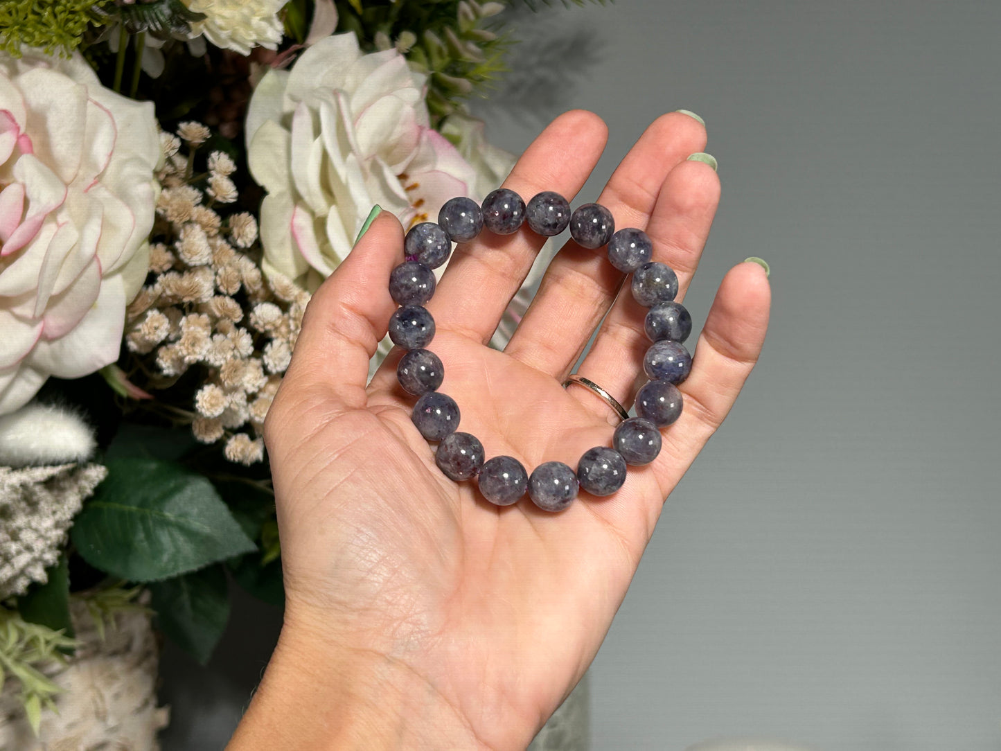 10mm Iolite Bracelet