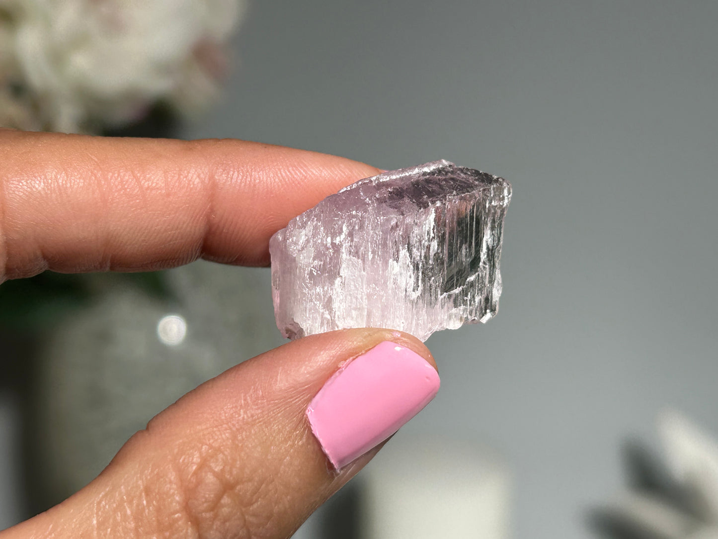 Natural Purple Kunzite Point (1", 26mm)