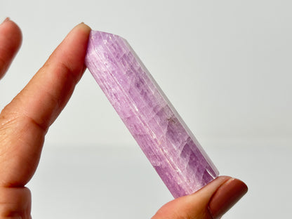 Kunzite Tower (2.7", 68mm)