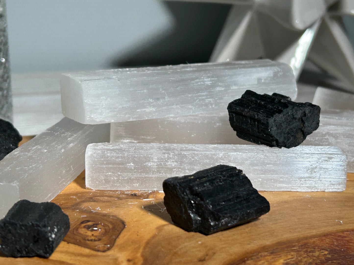 Home Protection Kit (4pc 4" Selenite Stick & 1pc Black Tourmaline)