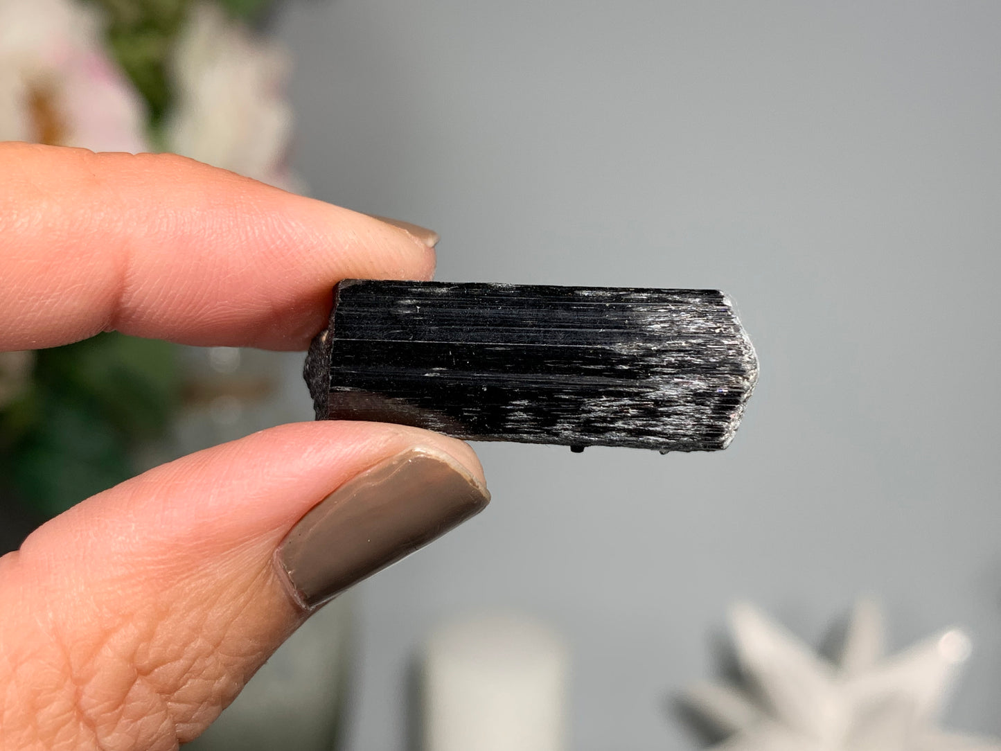 Natural Black Tourmaline (1.2", 31mm)