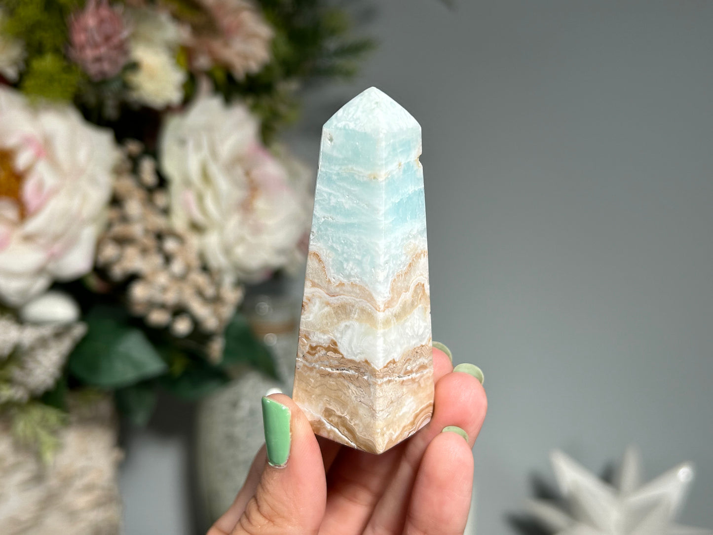 Caribbean Calcite Tower (3", 76mm)