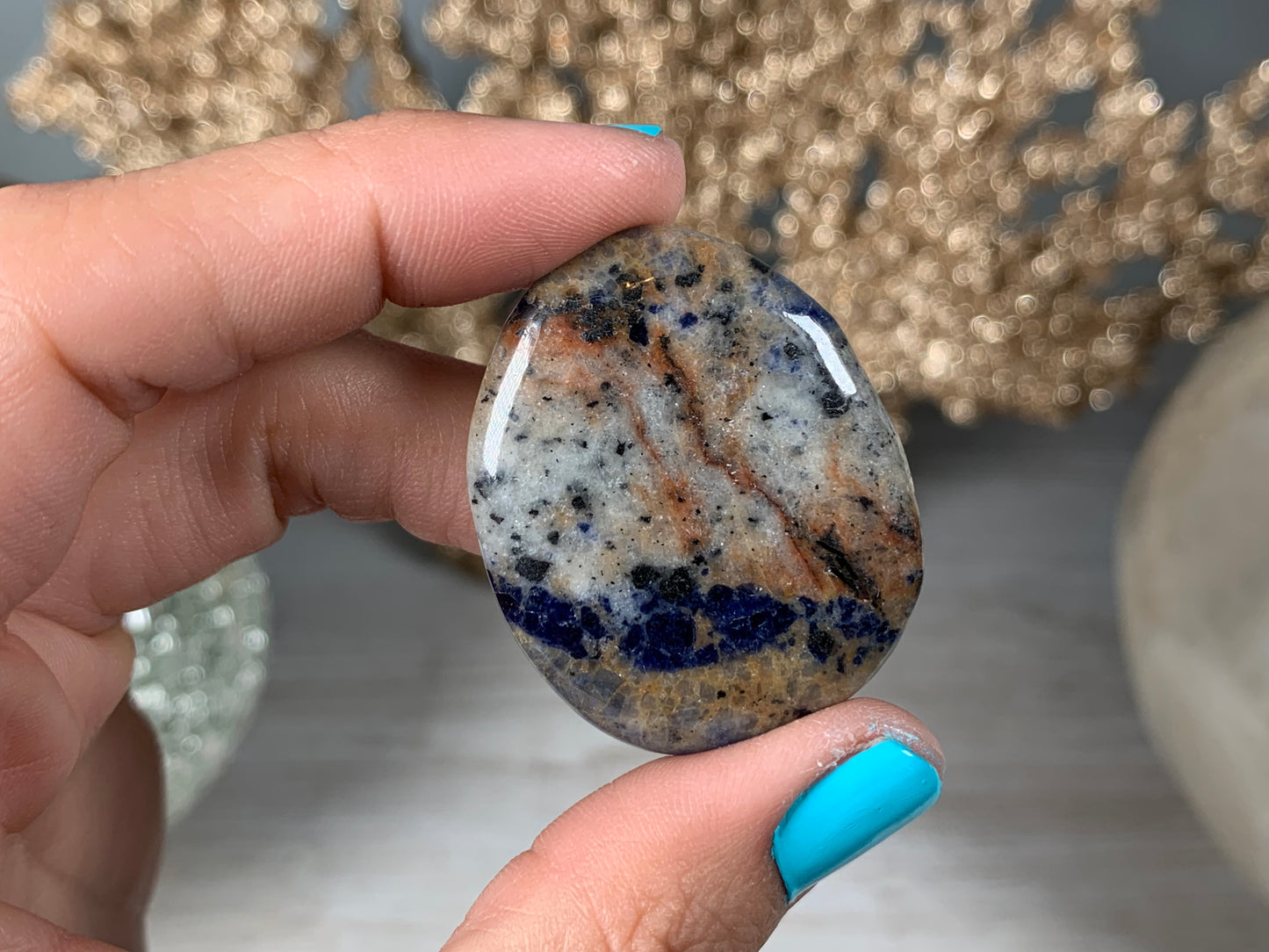 Flat Sodalite Palm Stone