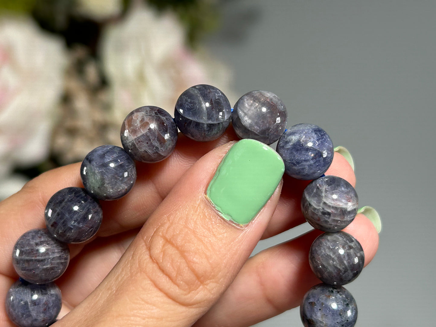 10mm Iolite Bracelet