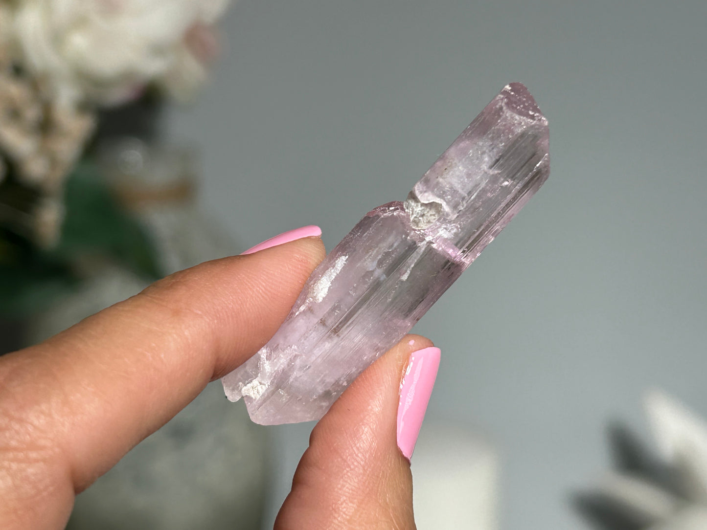 Natural Purple Kunzite Point (1.9", 48mm)