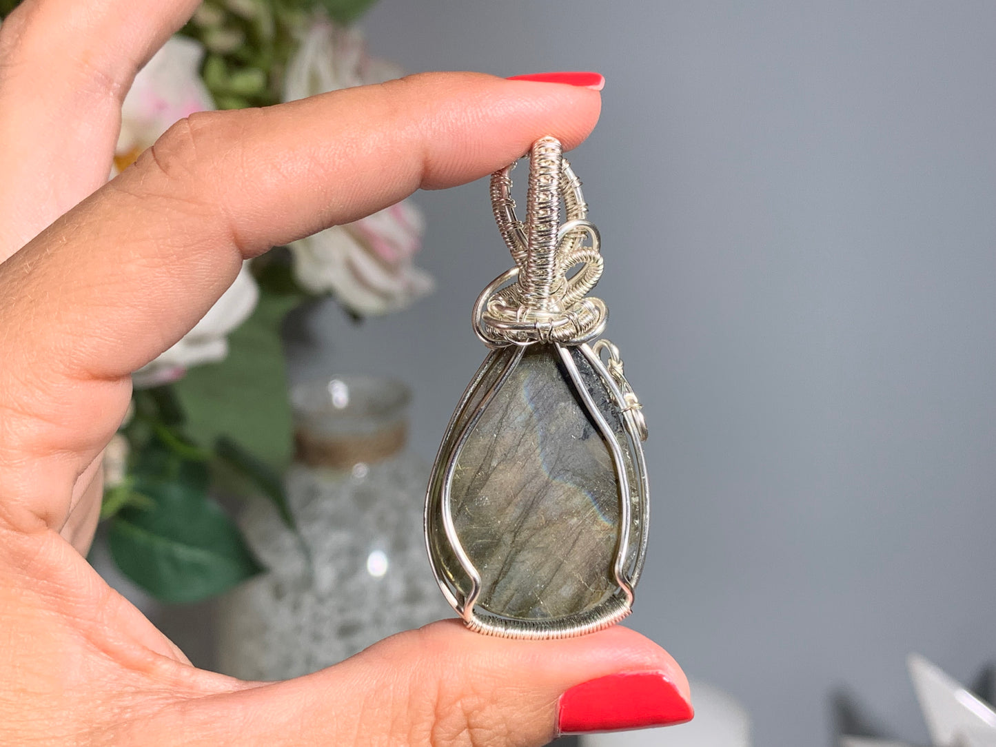 Wire Wrapped Labradorite Pendant (2.2" 56mm)